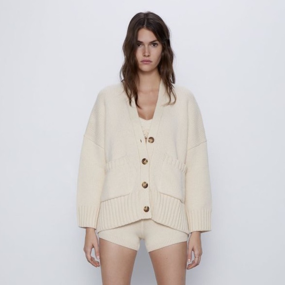 ZARA Button Knit Cardigan
